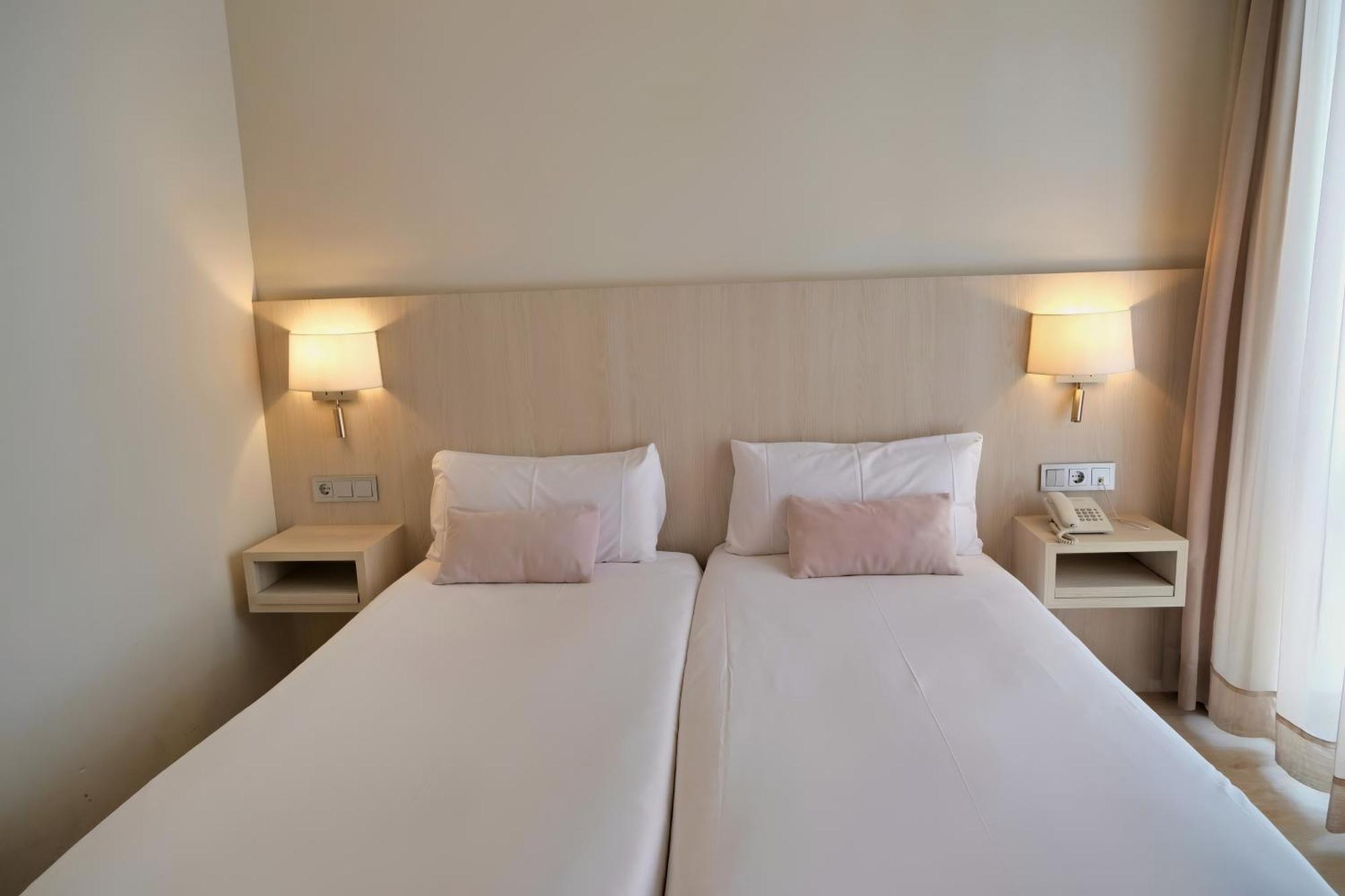 Hotel Marina Roses Exterior foto